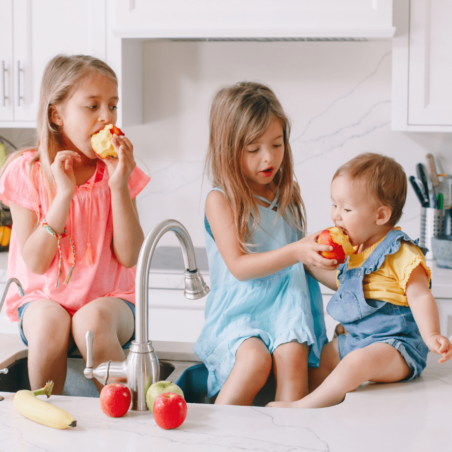 Baby and toddler snack guide